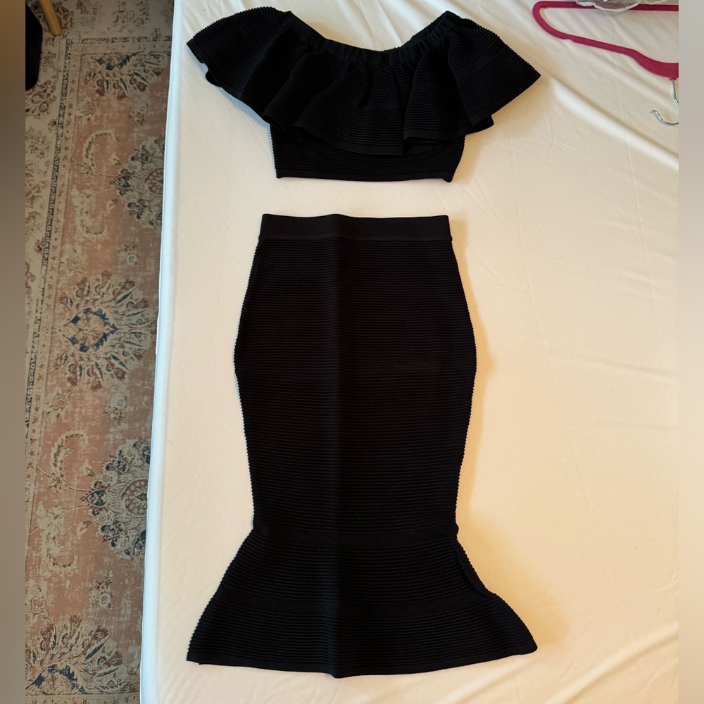 2 piece set